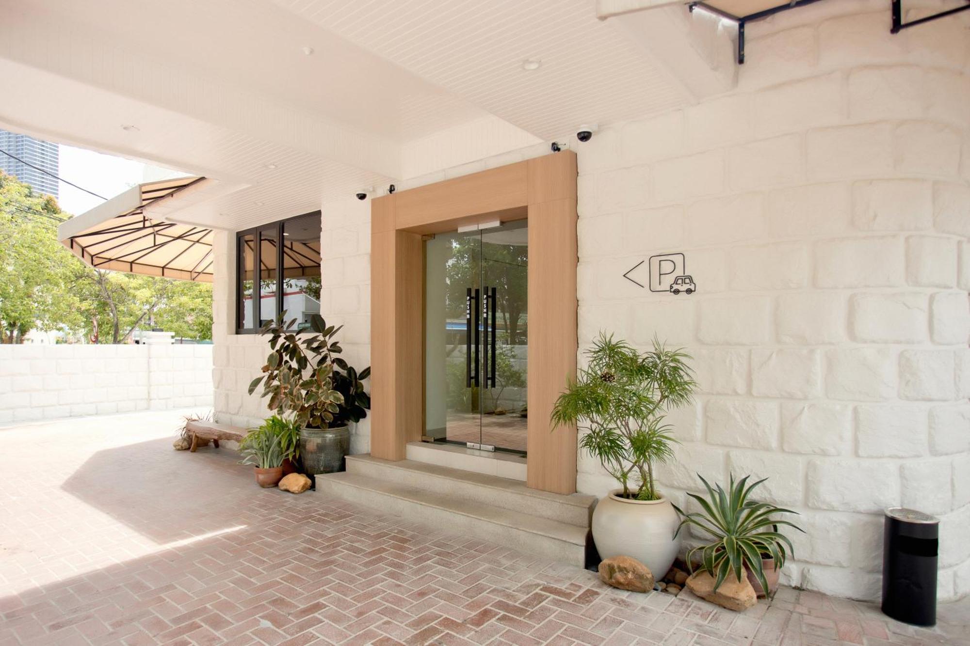 Codrington House - Boutique Apartments จอร์จทาวน์ ภายนอก รูปภาพ