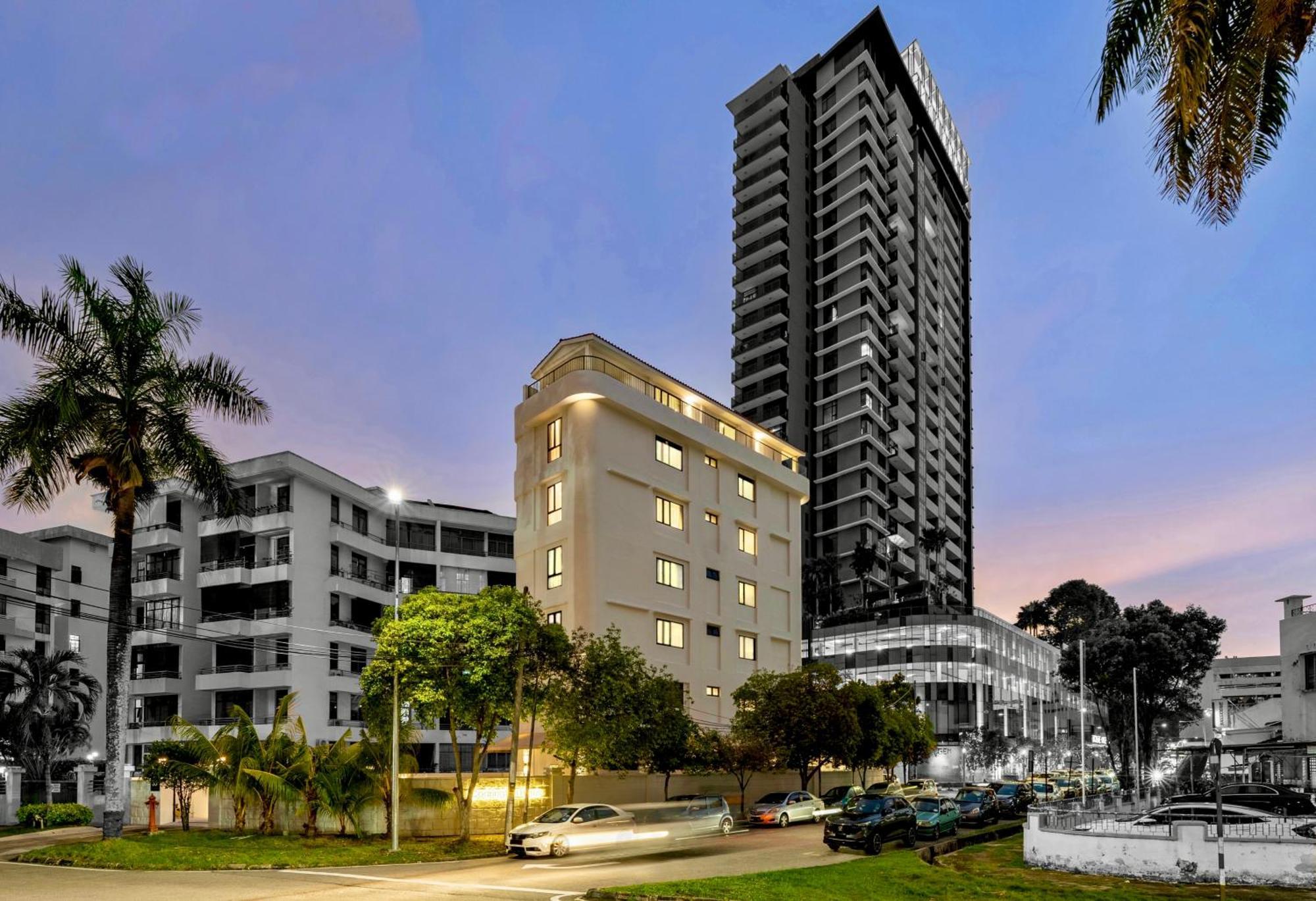 Codrington House - Boutique Apartments จอร์จทาวน์ ภายนอก รูปภาพ